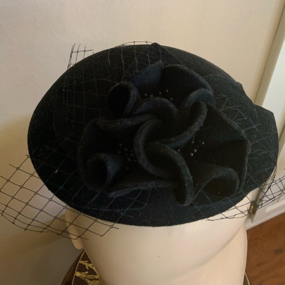 Black felt hat - Picture 5 of 7